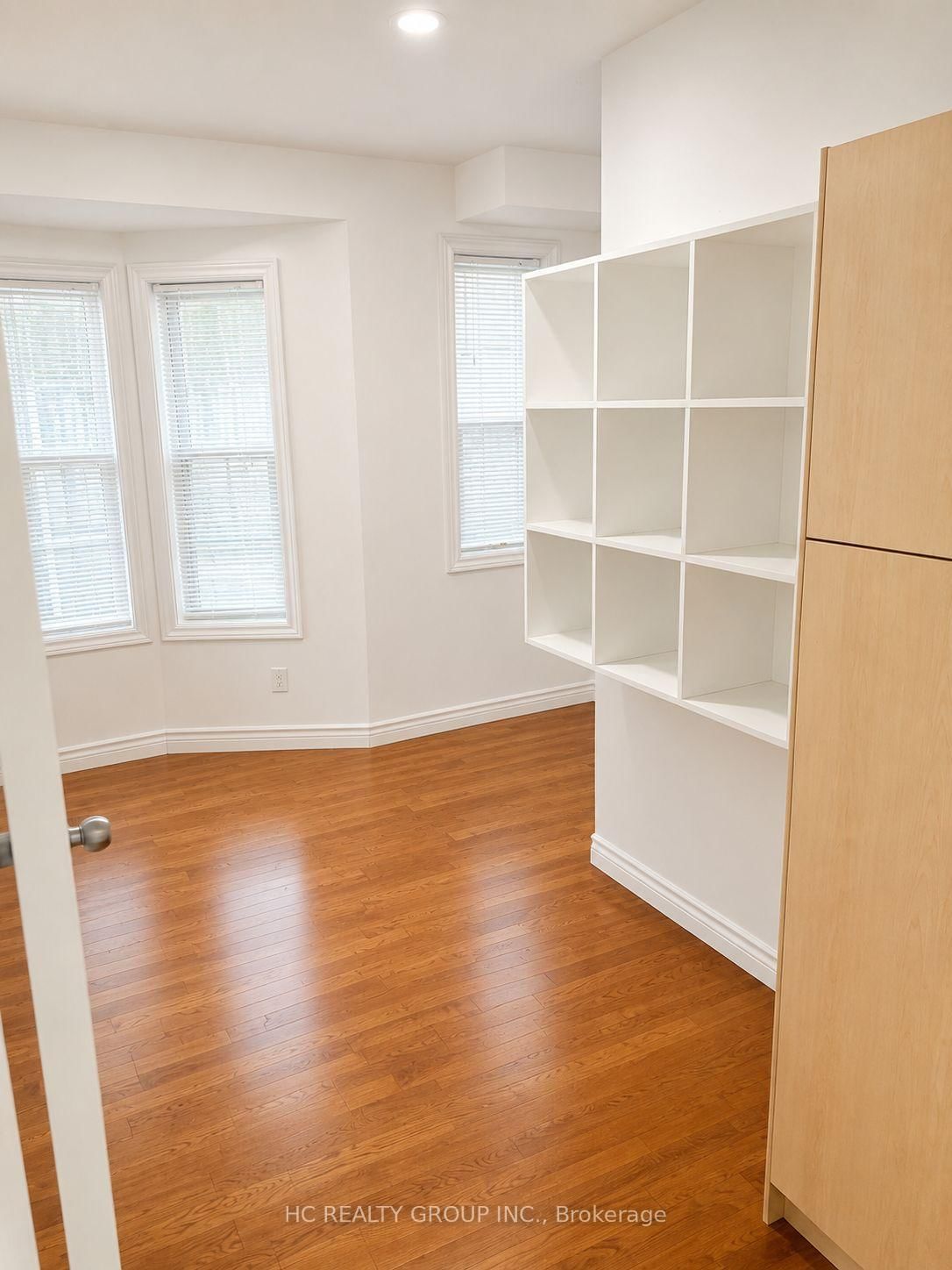 562 Bathurst Street, Toronto, ON, photo 3