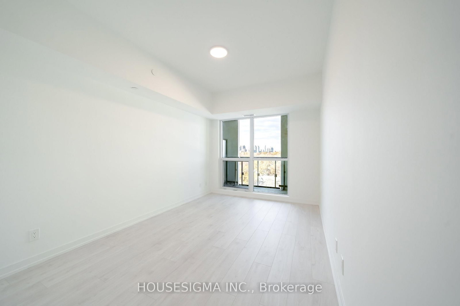 181 E Sheppard Avenue • #703 • Toronto, ON photo 10