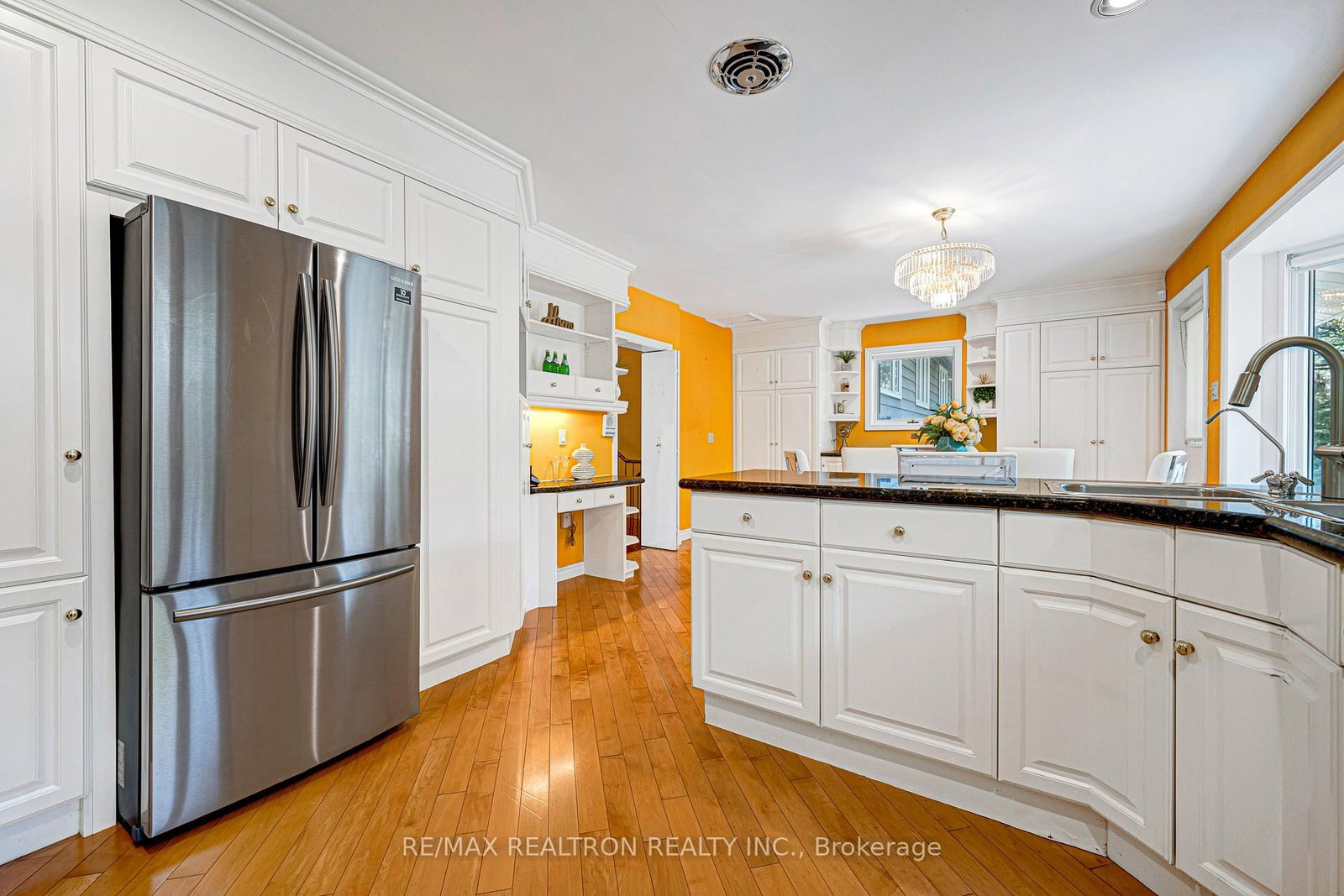 25 Vernham Court • Toronto, ON photo 17