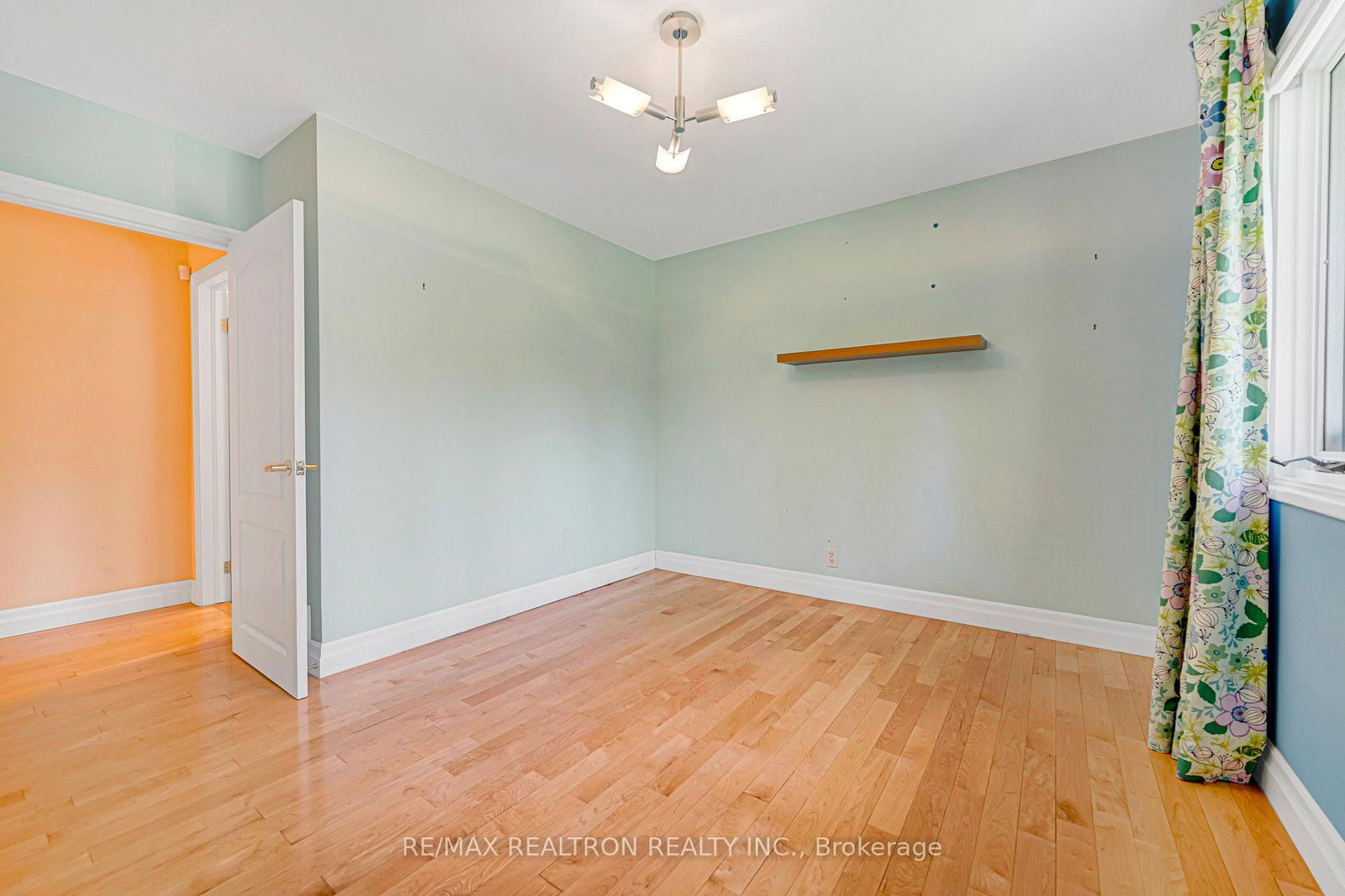25 Vernham Court • Toronto, ON photo 30
