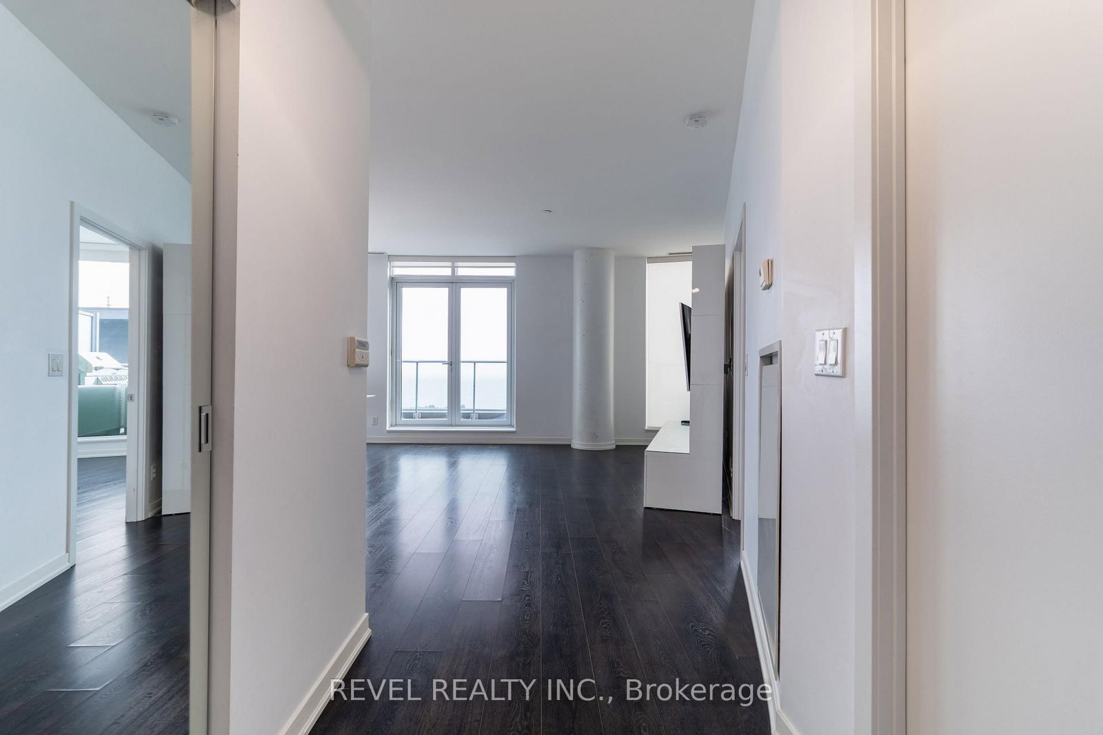 PH3-150 East Liberty Street, Toronto, ON, photo 2