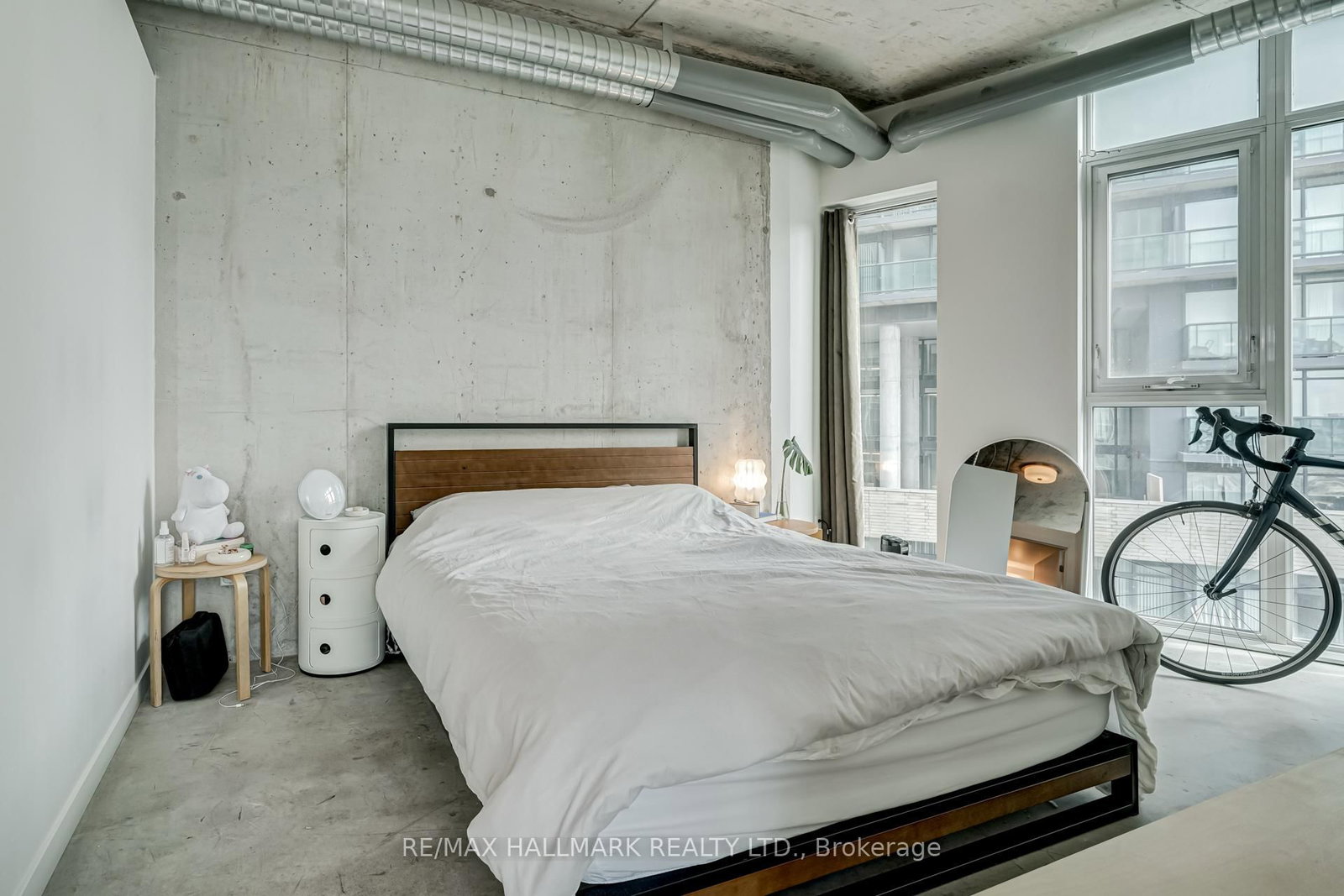 150 Sudbury Street • #910 • Toronto, ON photo 42