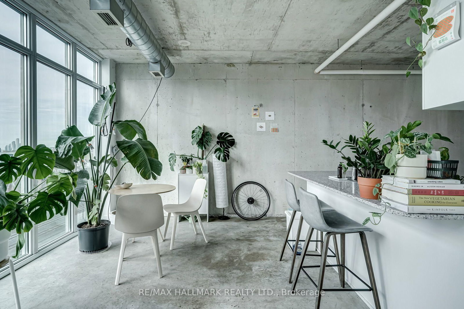 150 Sudbury Street • #910 • Toronto, ON photo 5