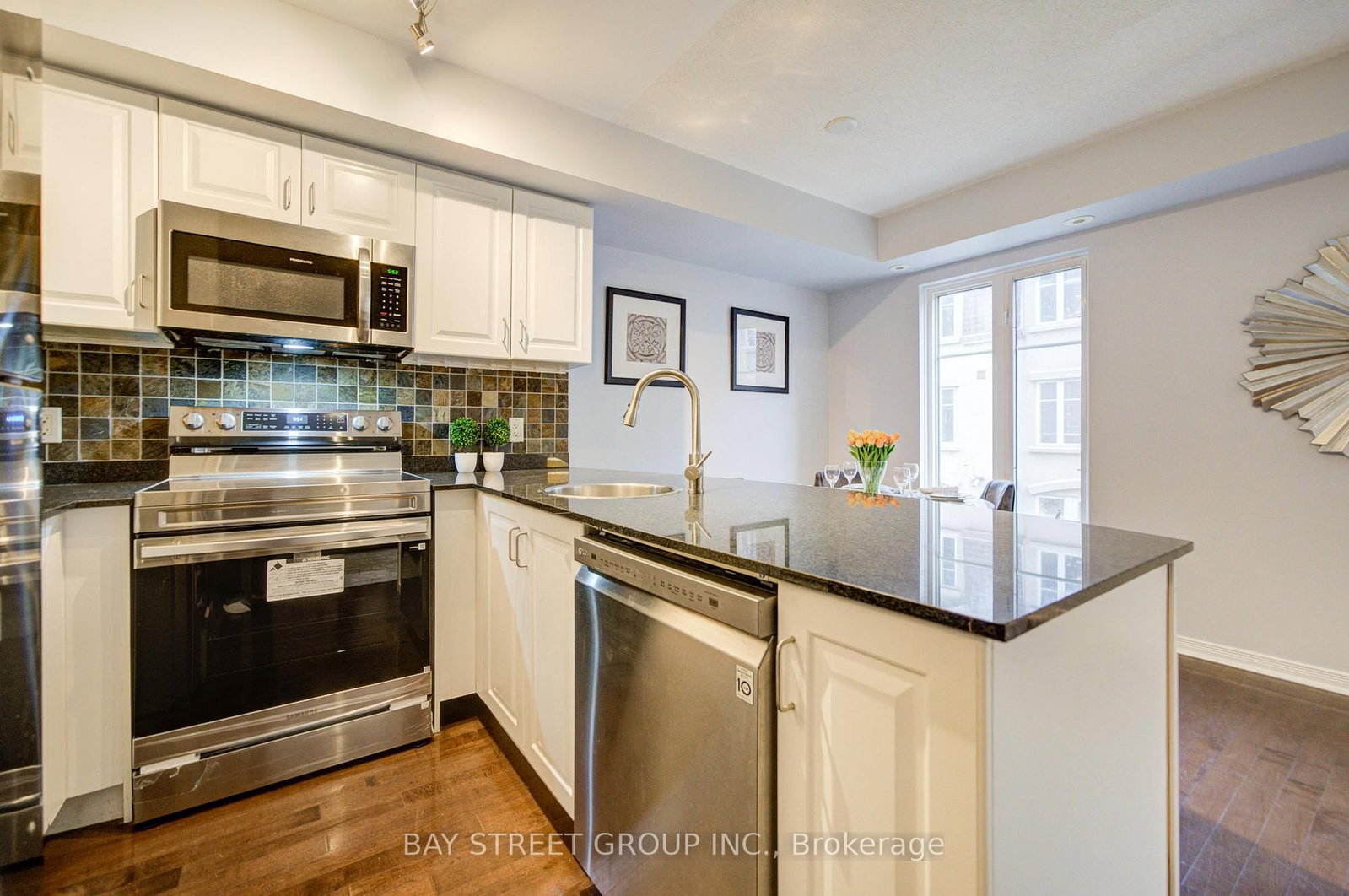 30 Western Battery Road • #333 • Toronto, ON photo 8