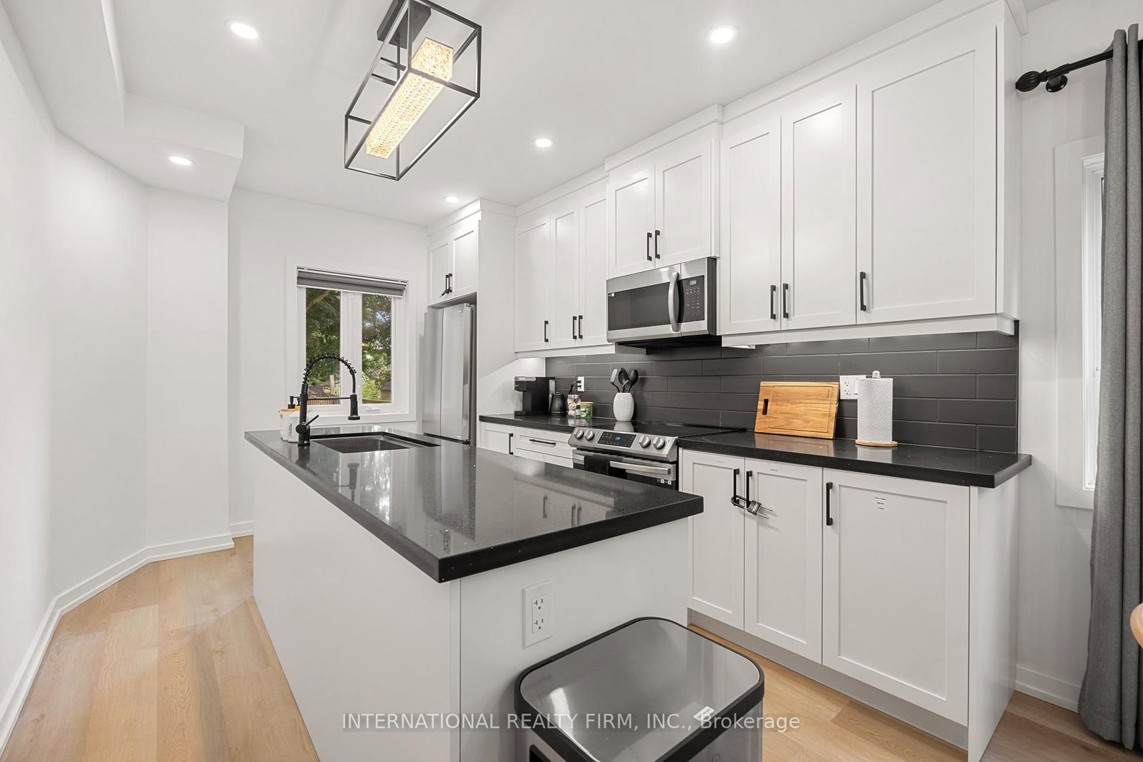 171 Duplex Avenue, Toronto, ON, photo 5