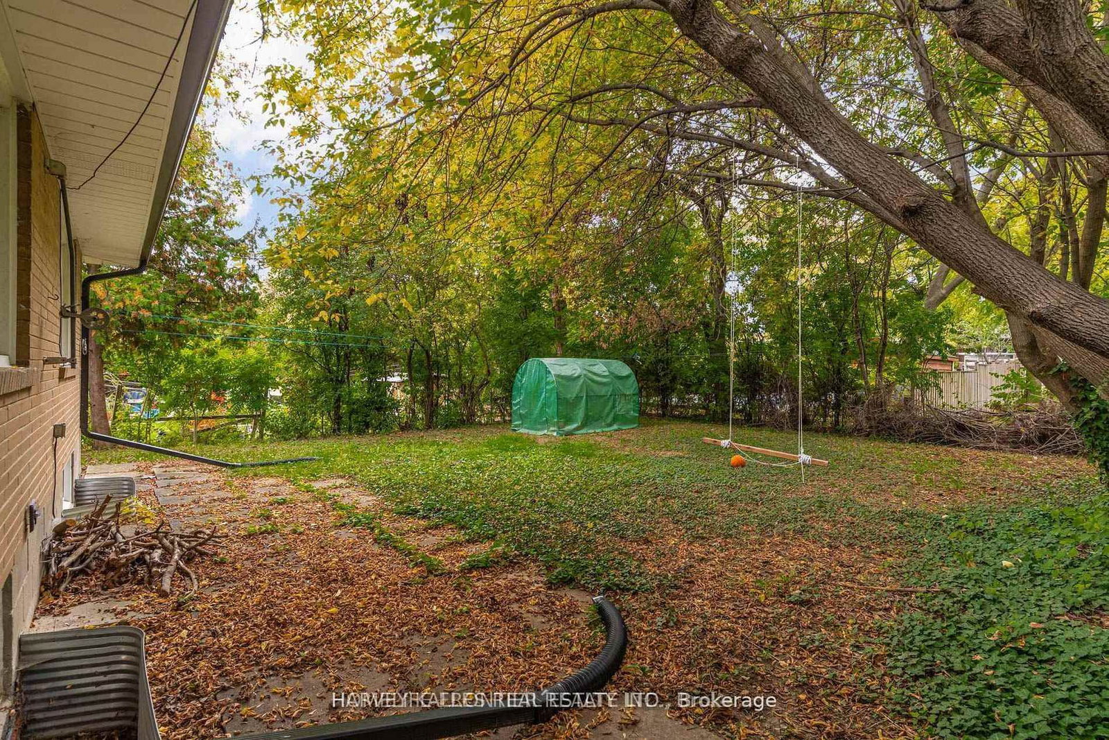 208 Betty Ann Drive • Toronto, ON photo 38