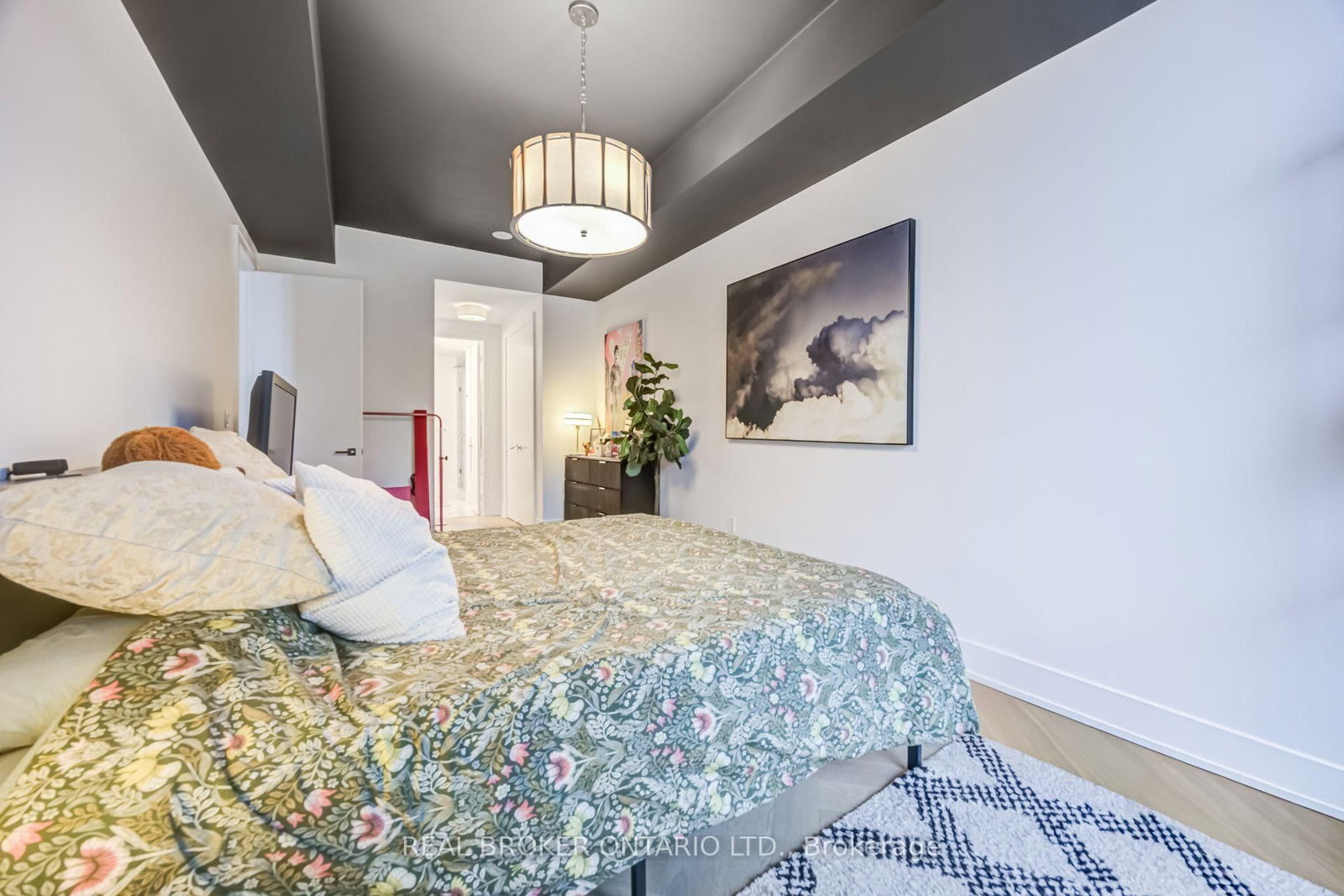29 Queens Quay E • #916 • Toronto, ON photo 17