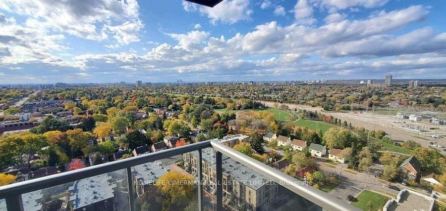 2012-15 Greenview Avenue, Toronto, ON