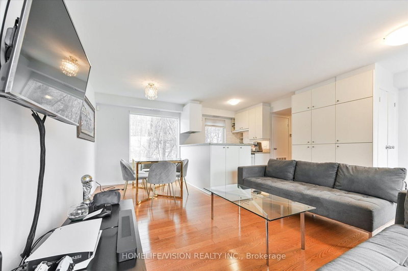 2nd Flr - 400 Summerhill Avenue