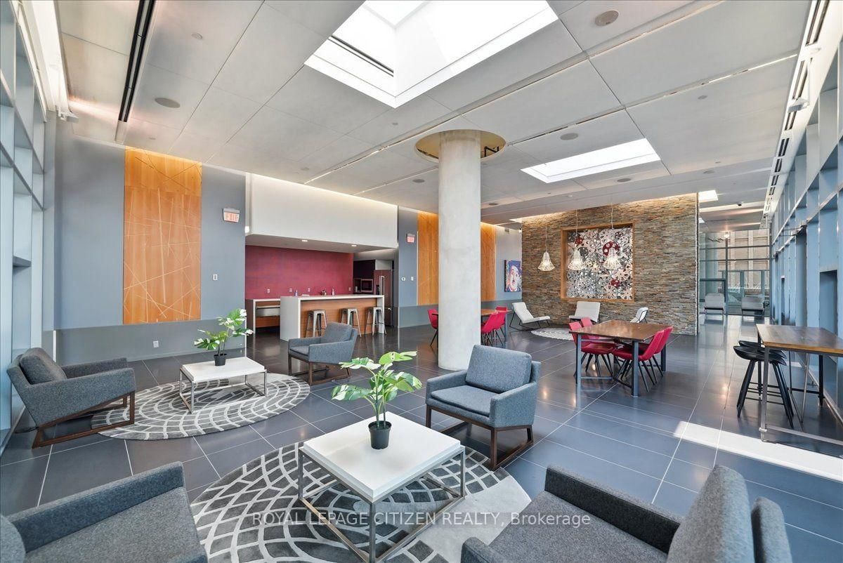 21 Widmer Street • #1911 • Toronto, ON photo 38