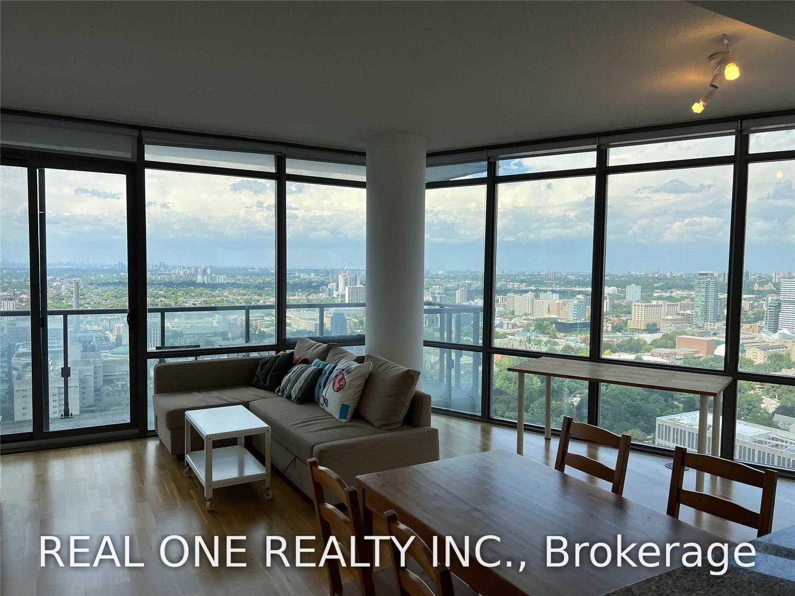 Condo for lease at 3903-832 Bay Street, Toronto, Ontario, M5S 1Z6 - Bay Street Corridor - MLS: C13587980
