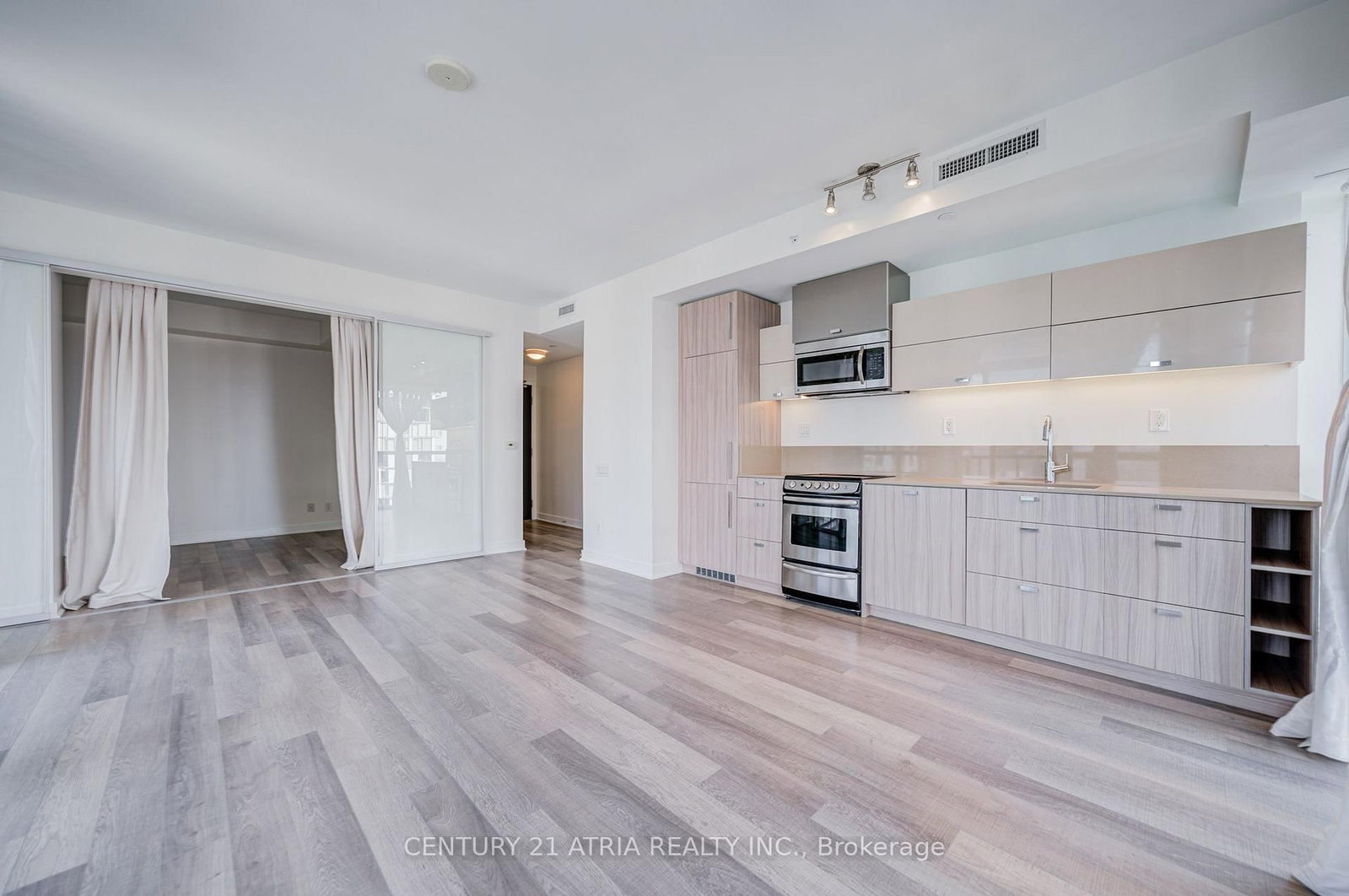 290 W Adelaide Street • #2404 • Toronto, ON photo 13