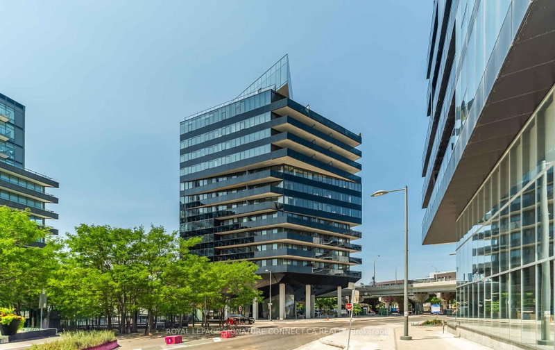 910 - 21 Lawren Harris Square