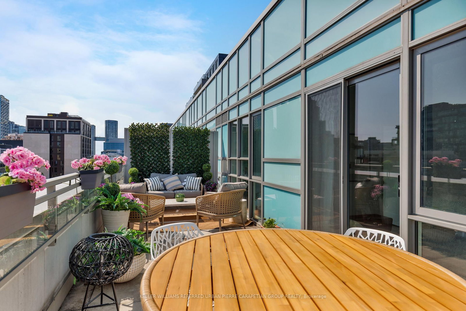 156 Portland Street • #610 • Toronto, ON photo 32