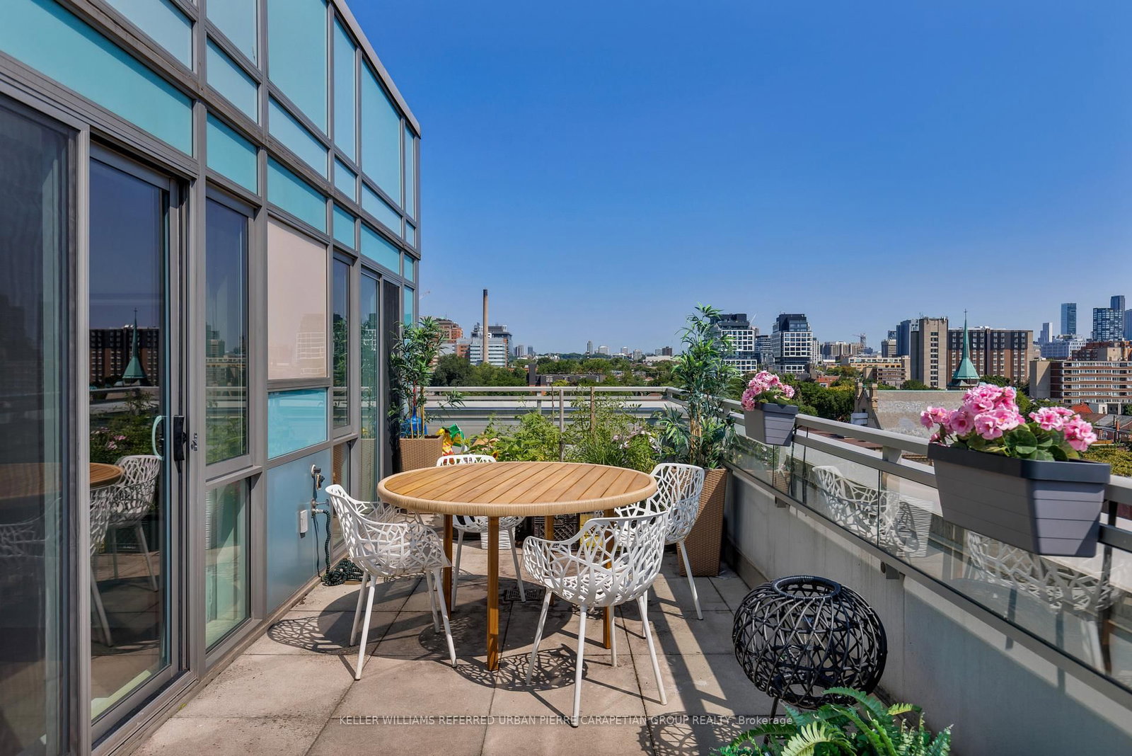 156 Portland Street • #610 • Toronto, ON photo 37