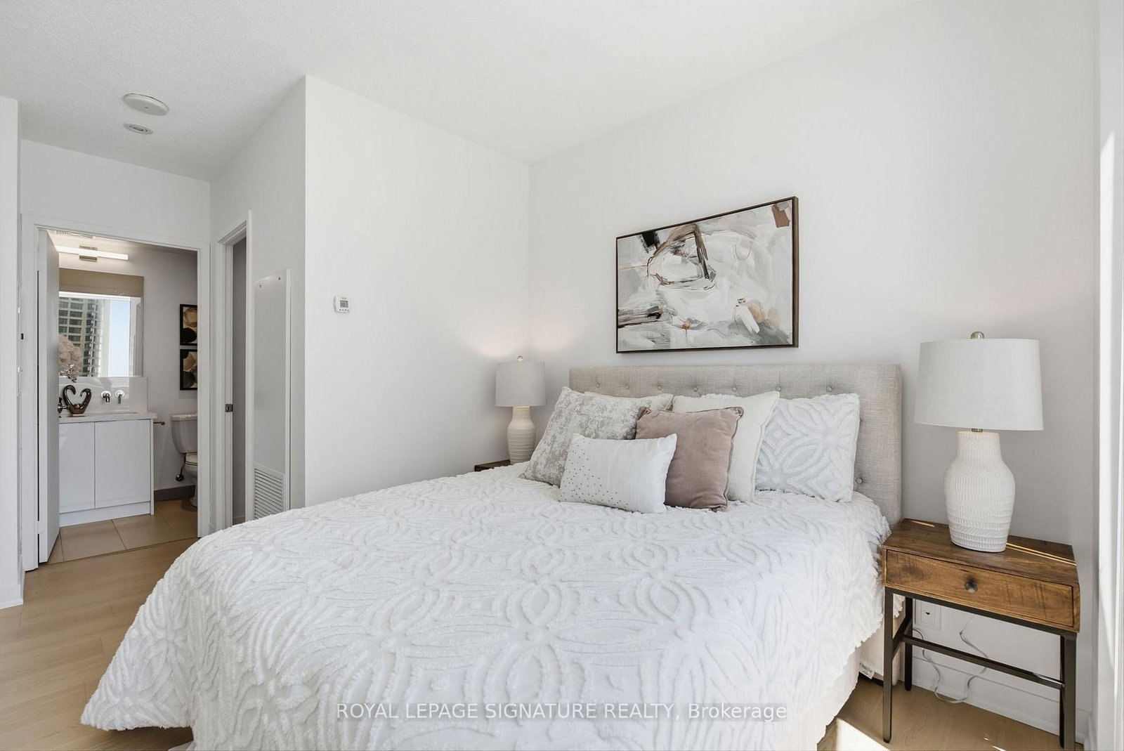 88 Harbour Street • #1710 • Toronto, ON photo 22