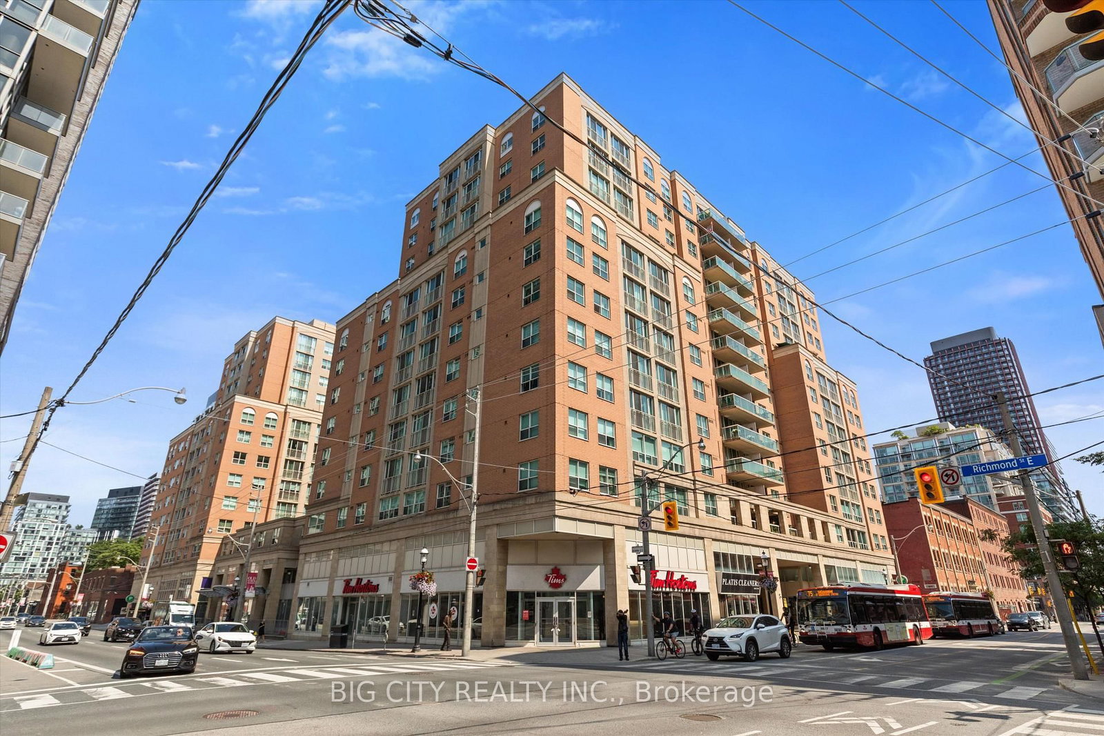 556-313 Richmond Street, Toronto, ON