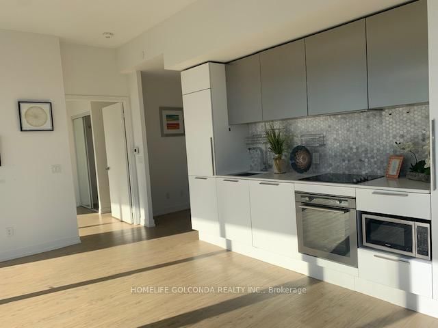 2216-85 Wood Street, Toronto, ON, photo 3
