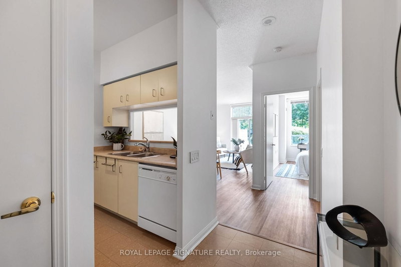 106 - 650 Lawrence Avenue W