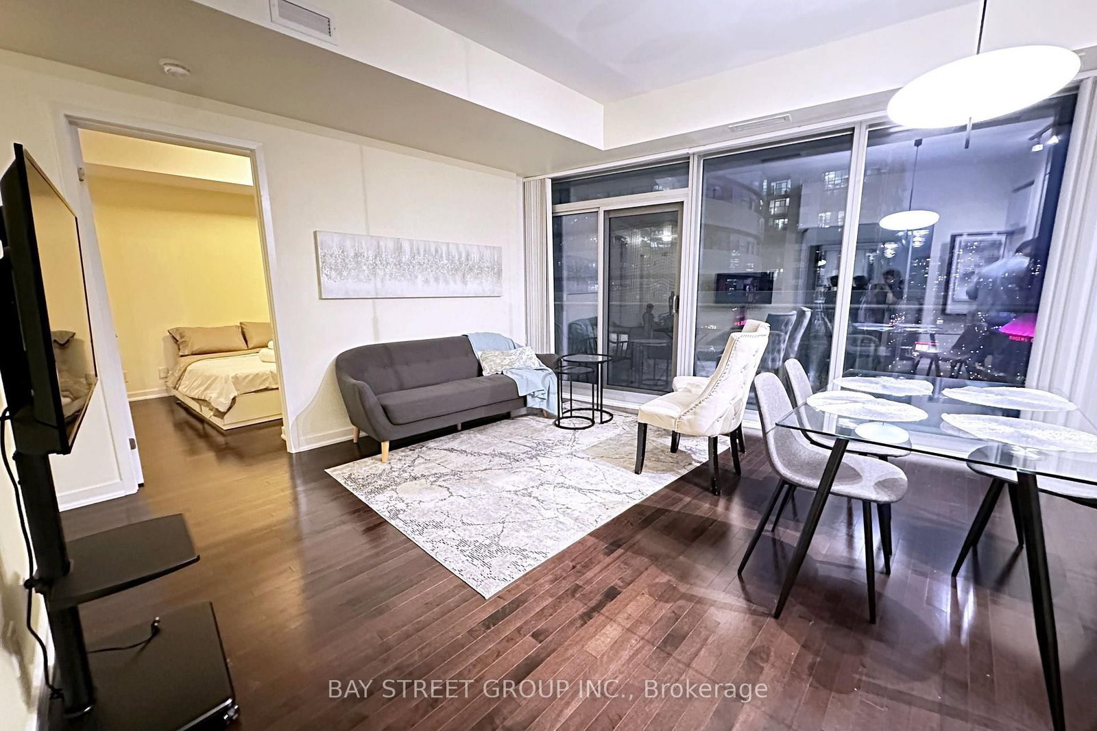 2406 - 14 York Street, Toronto 2