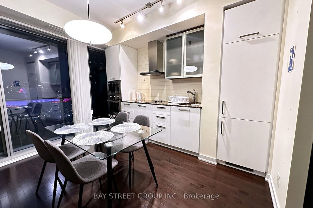 2406 - 14 York Street 3