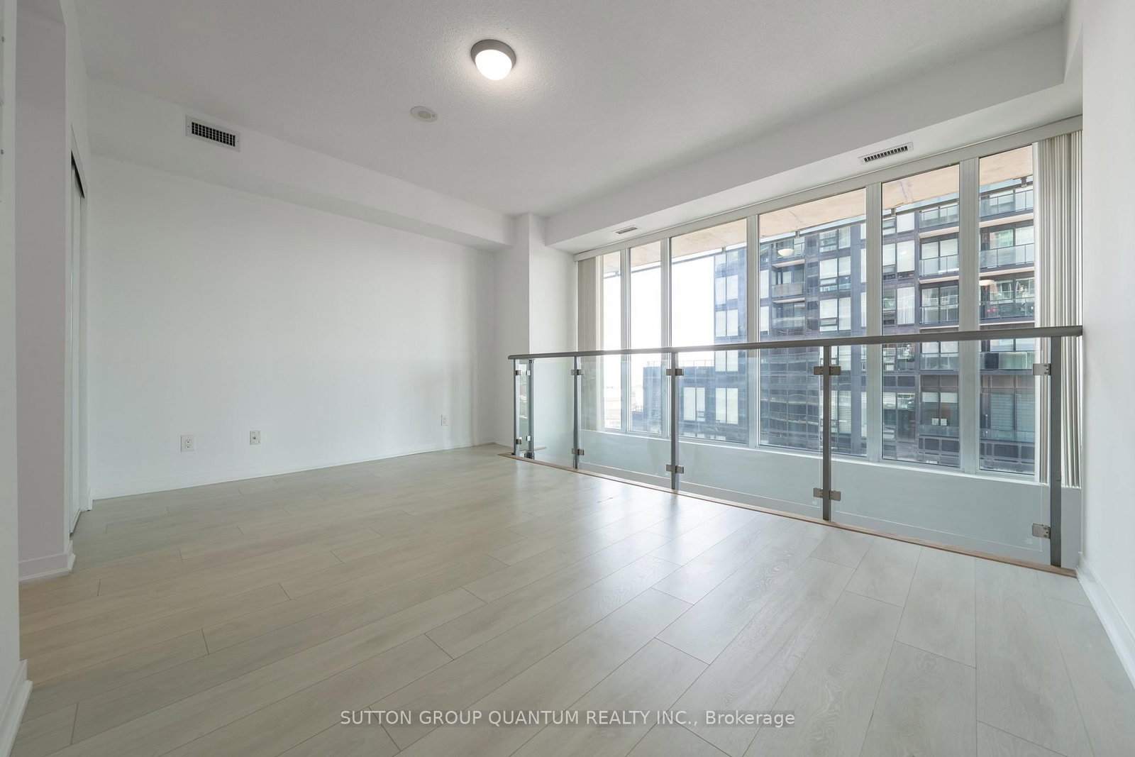 150 East Liberty Street • #1012 • Toronto, ON photo 10