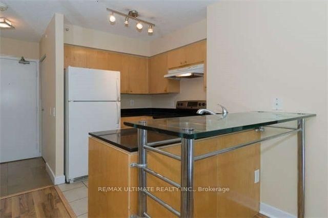 326 - 361 Front Street W