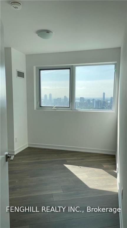 2008 - 159 Wellesley Street E