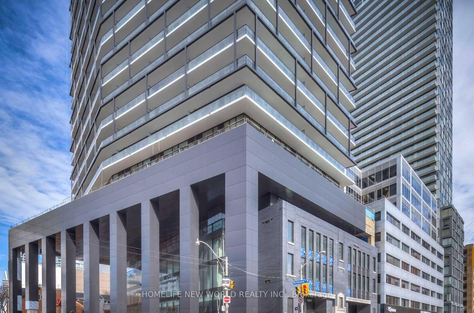 Condo for lease at 1608-125 Peter St Street, Toronto, Ontario, M5V 0M2 - Waterfront Communities C1 - MLS: C13590414