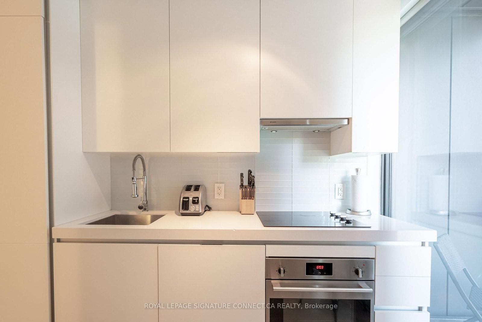409-38 Stewart Street, Toronto, ON, photo 4