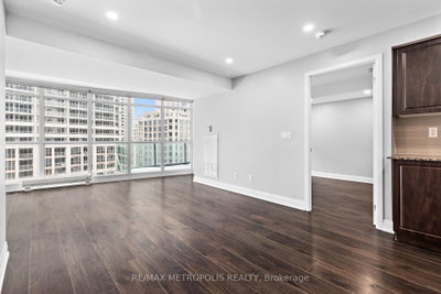 Unit 678 — 209 Fort York Boulevard — photo 6