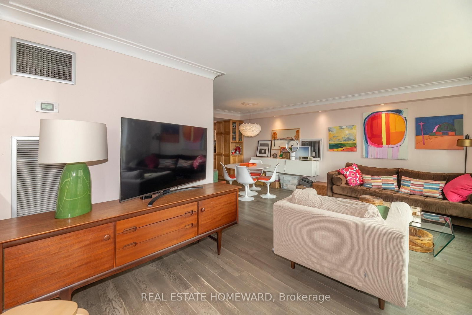 77 Maitland Place • #615 • Toronto, ON photo 11