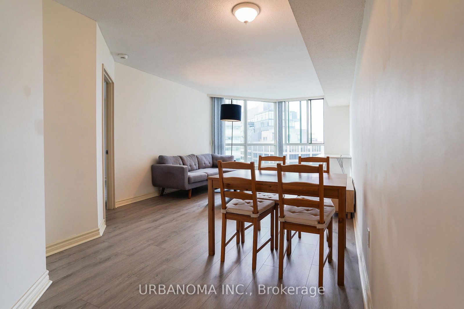 38 Elm Toronto,ON M5G 2K5 — Photo 10