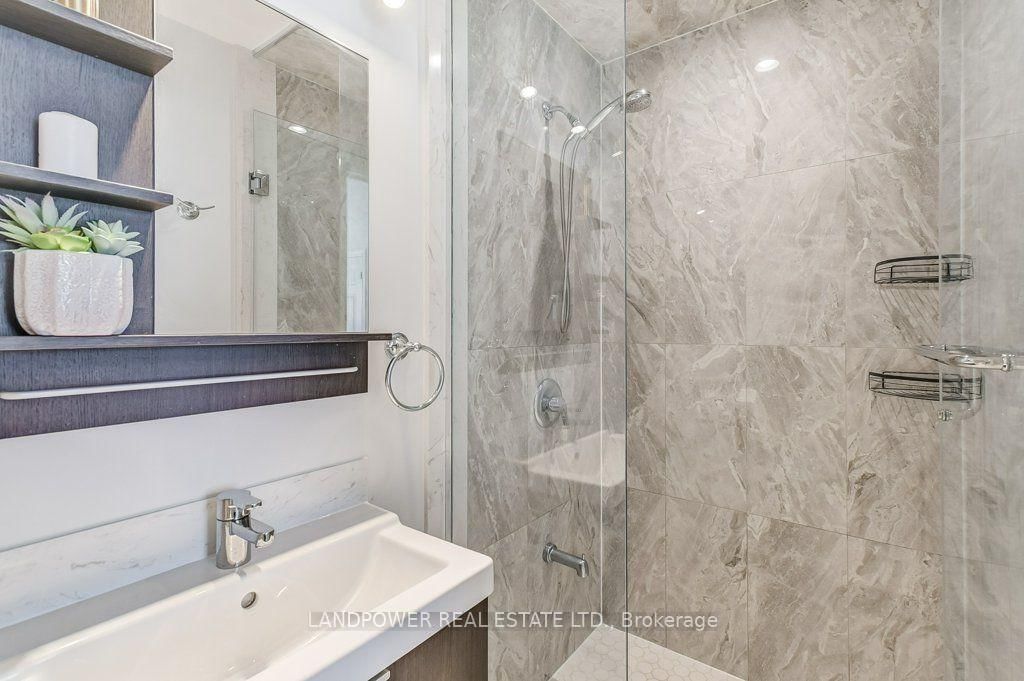 10 Brassbell Mill Way • Toronto, ON photo 21