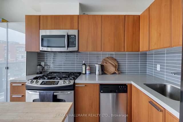 317 - 318 King Street E
