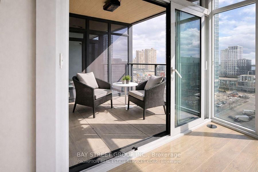1 Concord Cityplace Way • #912 • Toronto, ON photo 18