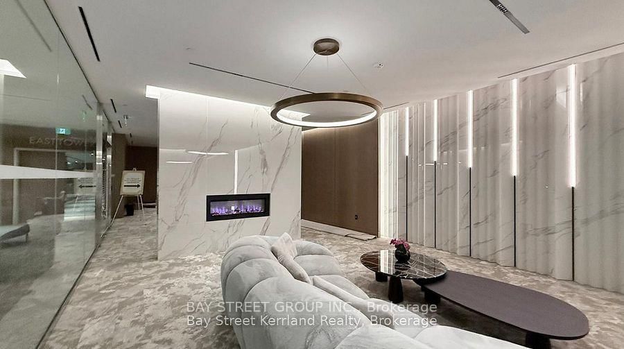1 Concord Cityplace Way • #912 • Toronto, ON photo 27