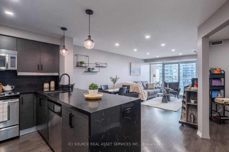Unit 1109 — 125 Western Battery Road, Toronto