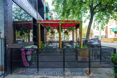 274 Augusta Avenue — photo 5