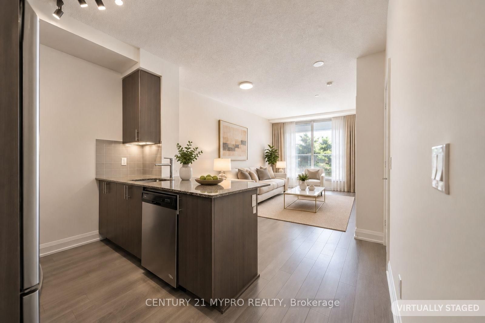 18 Graydon Hall Drive • #212 • Toronto, ON photo 6