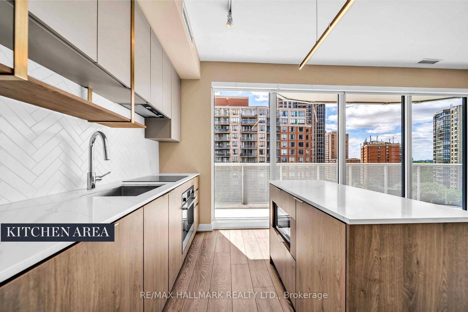 15 Holmes Avenue • #702 • Toronto, ON photo 16