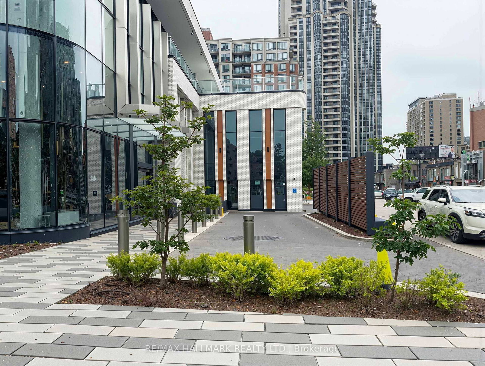 15 Holmes Avenue • #702 • Toronto, ON photo 34