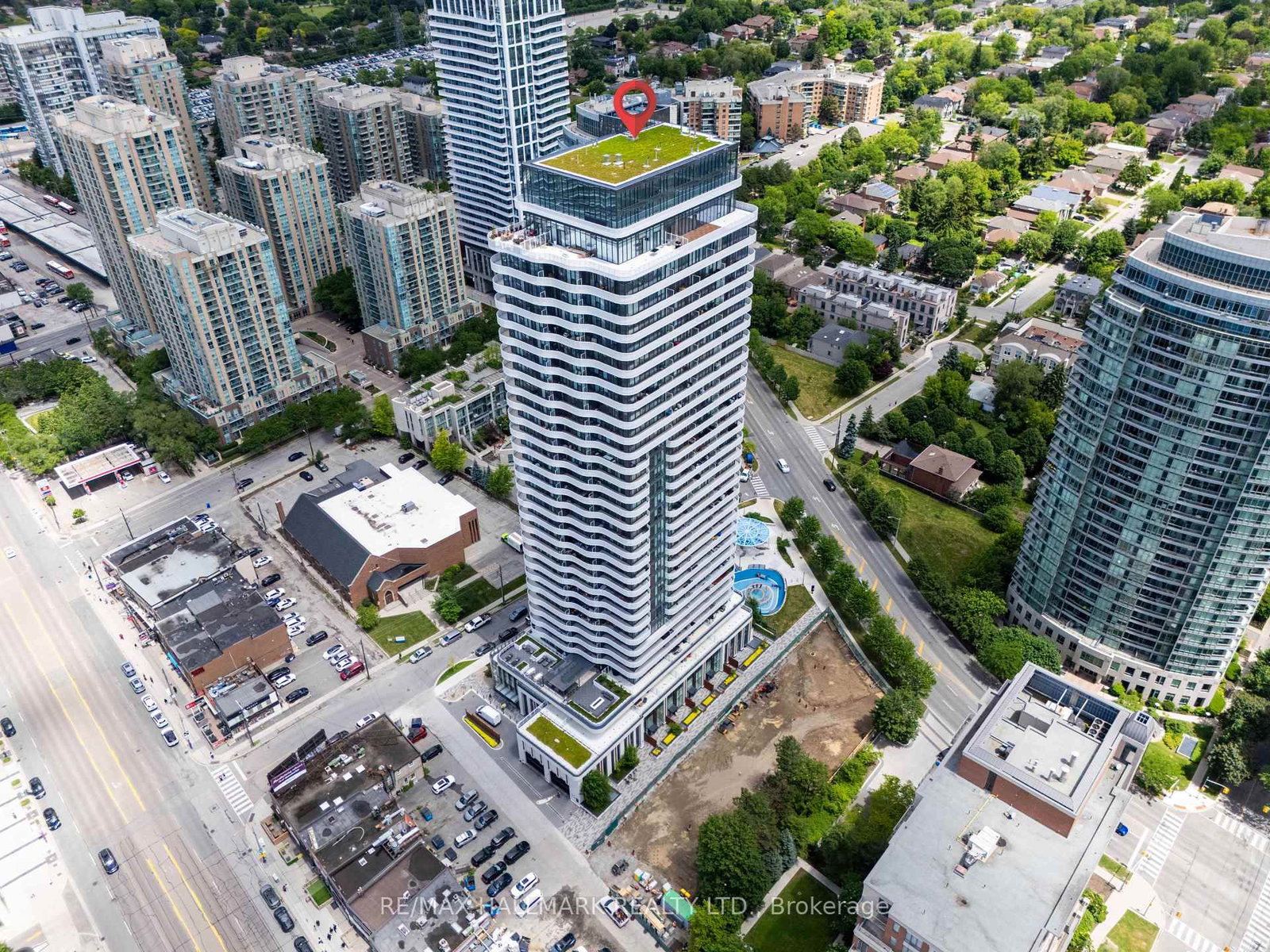 15 Holmes Avenue • #702 • Toronto, ON photo 36