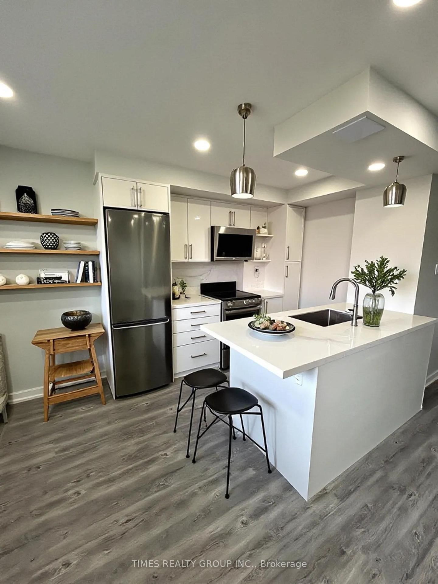 505-15 Walmer Road, Toronto, ON, photo 2