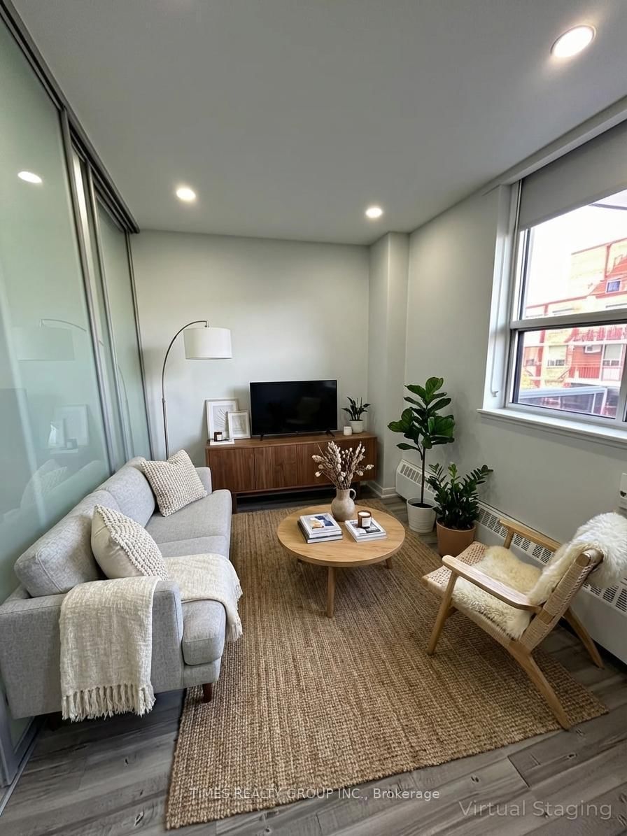 505-15 Walmer Road, Toronto, ON, photo 4