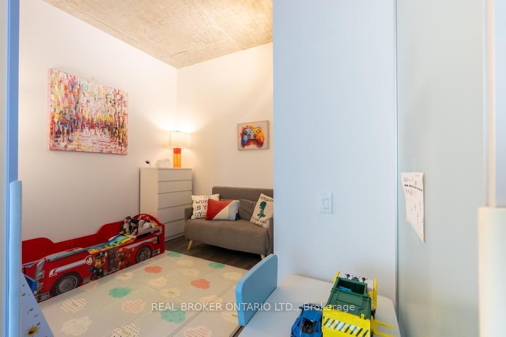 185 Roehampton Avenue S • #1601 • Toronto, ON photo 17