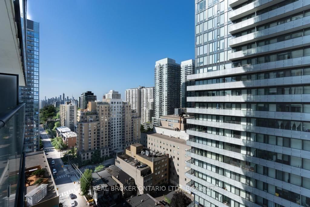 185 Roehampton Avenue S • #1601 • Toronto, ON photo 25