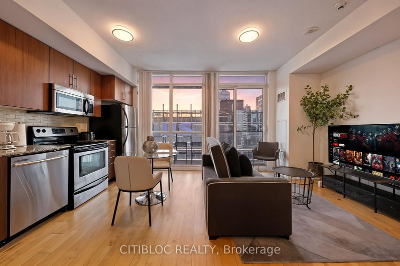 Unit 4007 — 65 Bremner Boulevard, Toronto