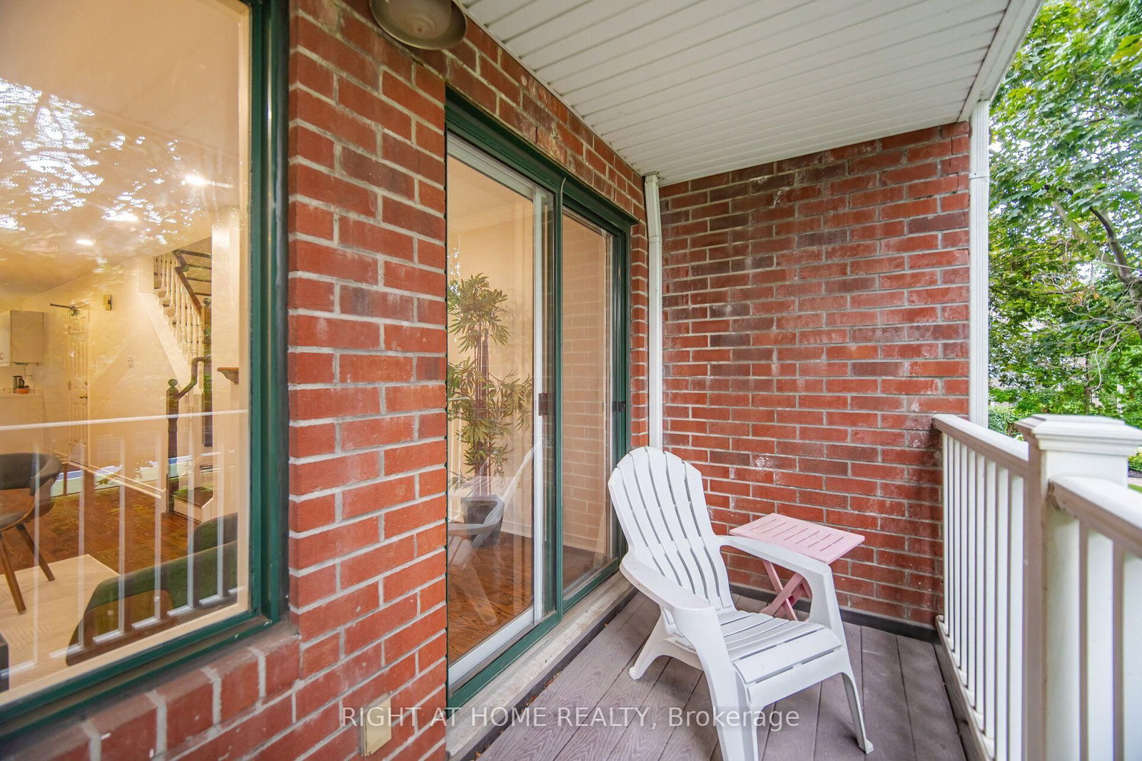 801 W King Street • #TH 8A • Toronto, ON photo 12