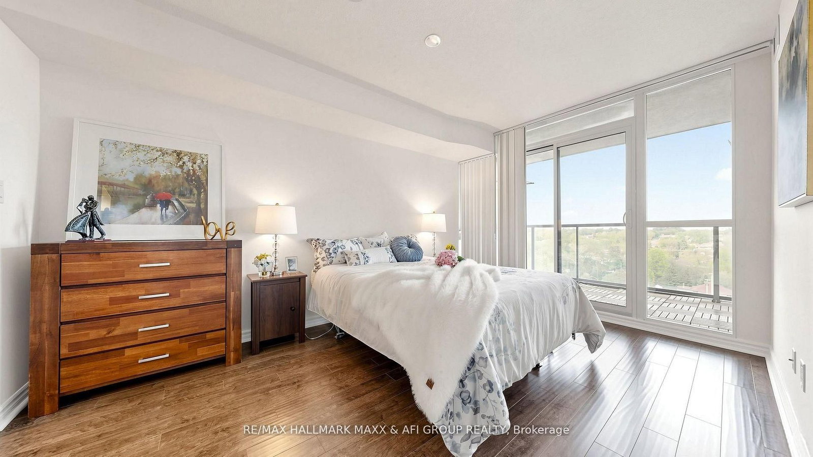 35 Hollywood Avenue • #1122 • Toronto, ON photo 21